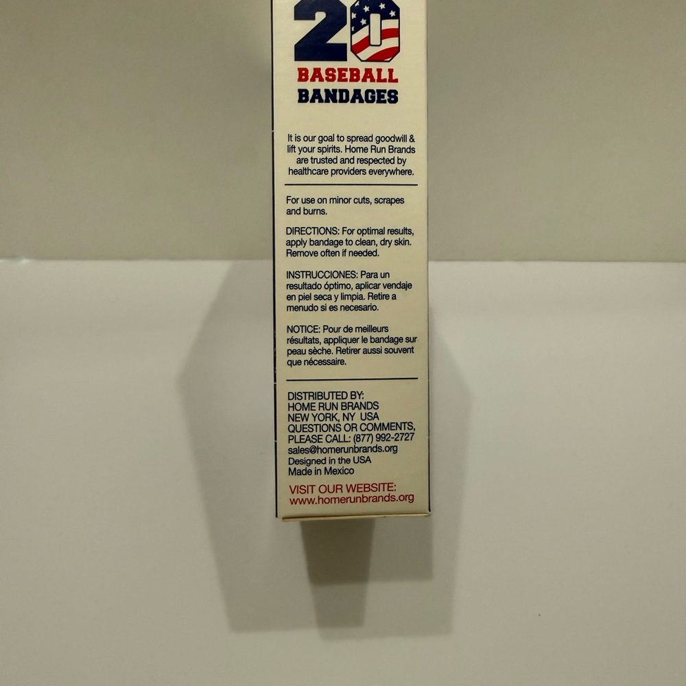 MLB Atlanta Braves Baseball Home Run Brand Bandages ct 20 New - Picture 4 of 4